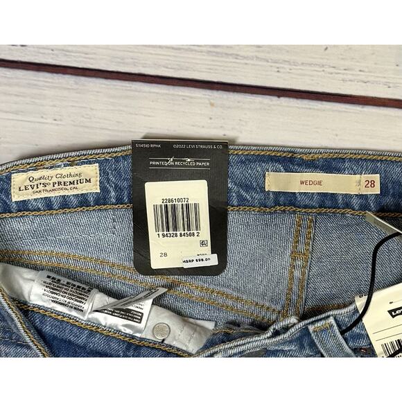 Levi’s Wedgie Jeans Women's Size 28 Premium High Rise Tapered Leg Denim NWT - Picture 3 of 7